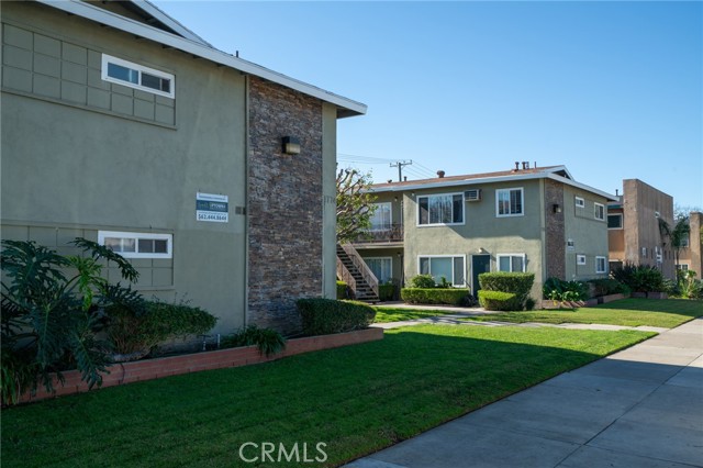 Detail Gallery Image 2 of 19 For 1774 1780 W Juno Ave, Anaheim,  CA 92804 - – Beds | – Baths