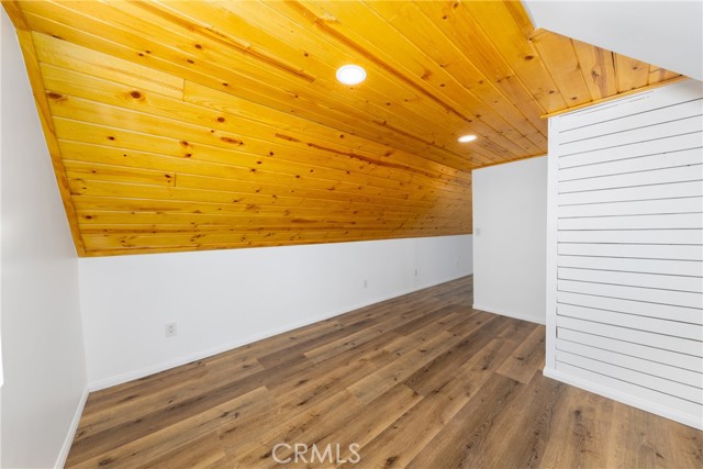 40085 Forest Road, Big Bear Lake CA: https://media.crmls.org/medias/4b3d08ad-cecd-439e-b644-e89d3c698b99.jpg