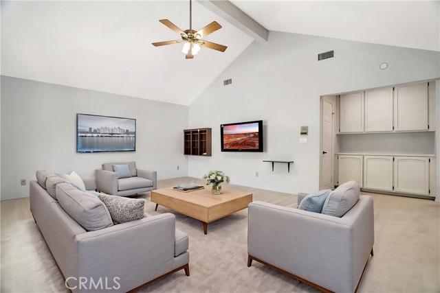 Detail Gallery Image 19 of 47 For 6716 Faust, West Hills,  CA 91307 - 5 Beds | 3 Baths