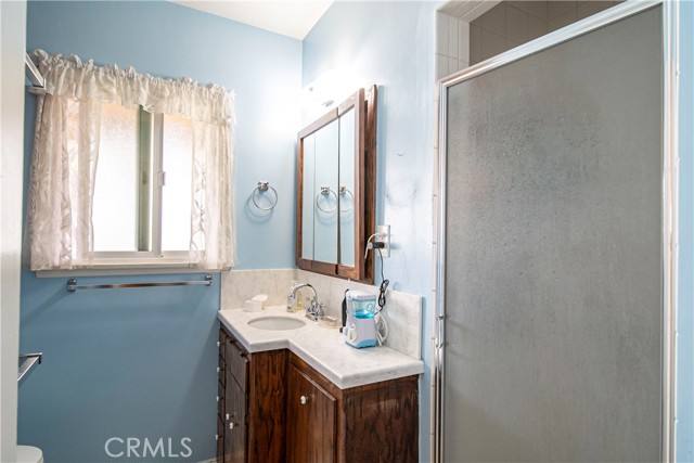 Detail Gallery Image 24 of 32 For 6039 South St, Lakewood,  CA 90713 - 3 Beds | 2 Baths