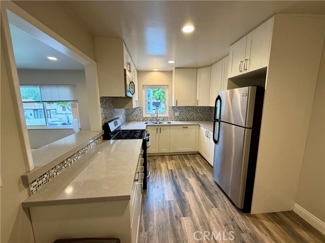 Detail Gallery Image 7 of 14 For 327 3rd #B,  Laguna Beach,  CA 92651 - 1 Beds | 1 Baths