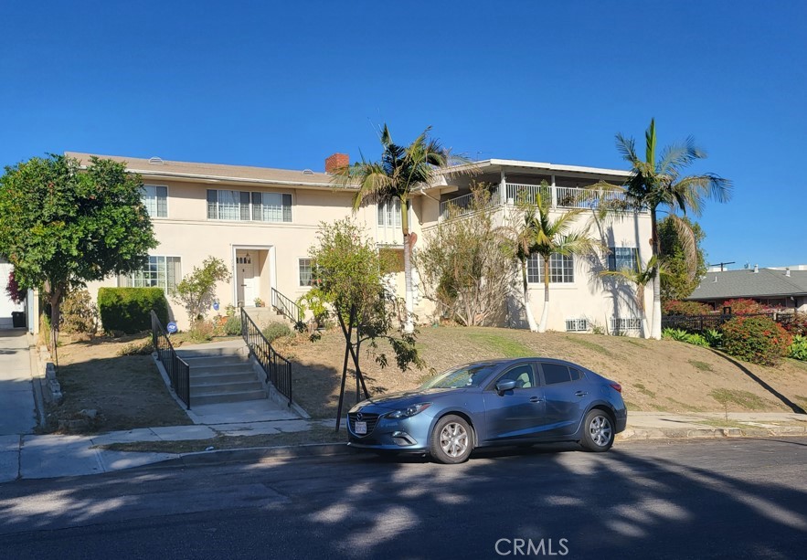 Triplex at 1121 5th Avenue