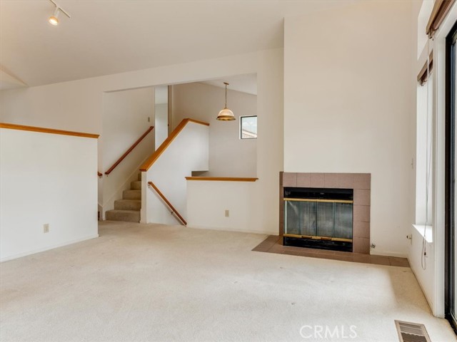 2320 Wilcombe Drive, Cambria CA: https://media.crmls.org/medias/4b3e4cc3-e971-423f-a7e1-604b987a35c5.jpg