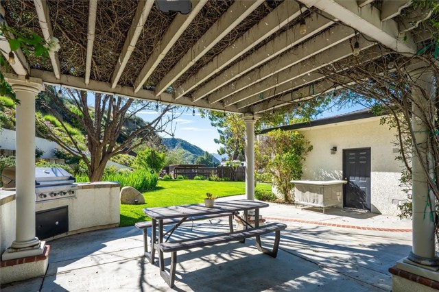 Detail Gallery Image 31 of 56 For 28838 Lincoln, Castaic,  CA 91384 - 3 Beds | 3 Baths