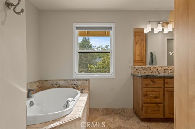 Detail Gallery Image 43 of 72 For 15 Quadra Ct, Chico,  CA 95928 - 4 Beds | 2/1 Baths