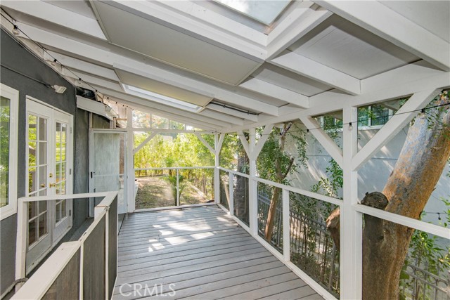 Detail Gallery Image 7 of 14 For 4602 Hurford Ter, Encino,  CA 91436 - 4 Beds | 3 Baths