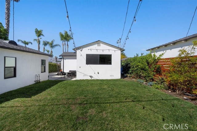 1834 Stearns Drive, Los Angeles CA: https://media.crmls.org/medias/4b40791a-20aa-468d-829c-5d52e66dd513.jpg