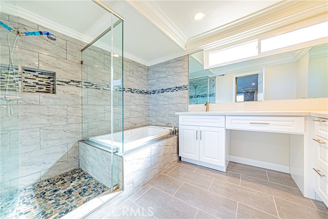 Detail Gallery Image 31 of 55 For 642 Colonial Cir, Fullerton,  CA 92835 - 3 Beds | 3 Baths