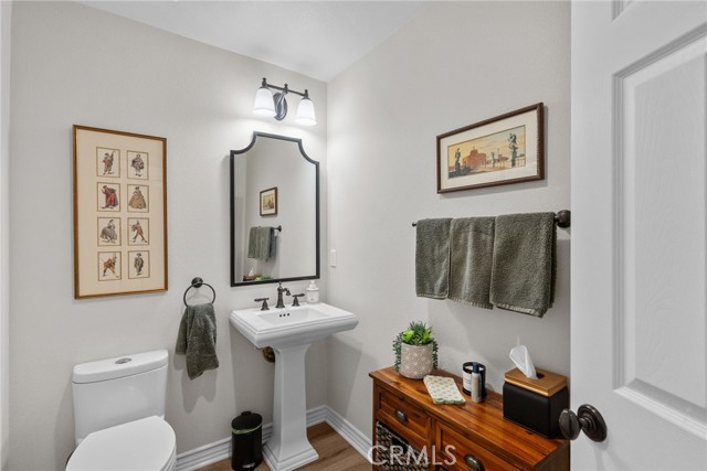 Detail Gallery Image 16 of 67 For 890 Lindamere, Simi Valley,  CA 93065 - 5 Beds | 4/1 Baths