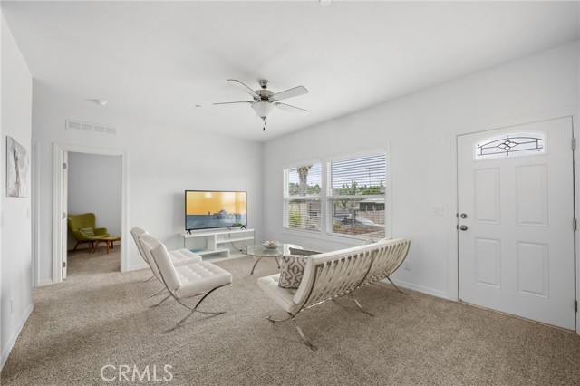 Detail Gallery Image 2 of 25 For 621 Chester St, San Diego,  CA 92114 - 3 Beds | 2 Baths