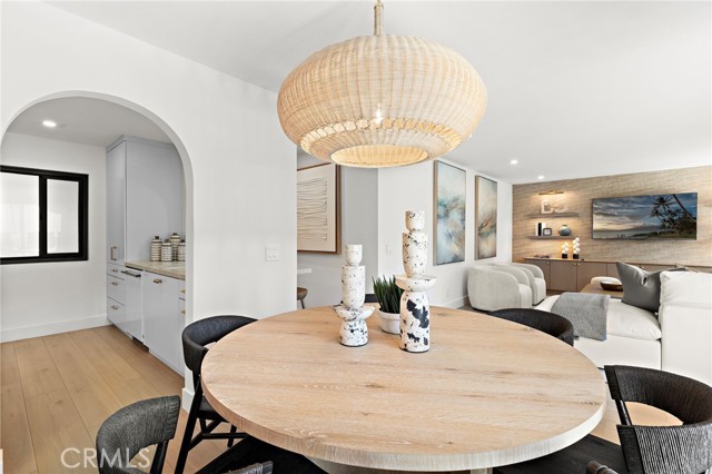 Detail Gallery Image 13 of 36 For 600 E Oceanfront 1a,  Newport Beach,  CA 92661 - 3 Beds | 2 Baths
