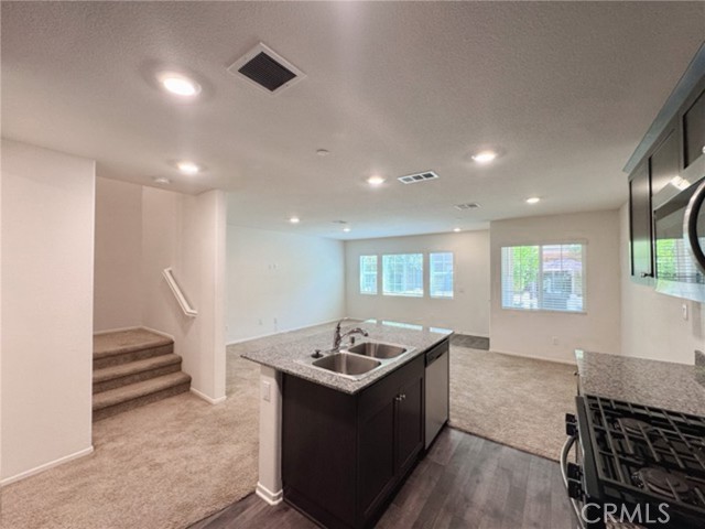 28385 Oriole Way, Murrieta CA: https://media.crmls.org/medias/4b41ecd7-8ec0-414b-a8bf-65548d19d720.jpg