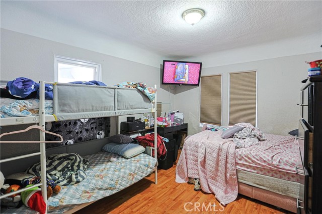 Detail Gallery Image 12 of 51 For 410 E 60th St, Long Beach,  CA 90805 - – Beds | – Baths