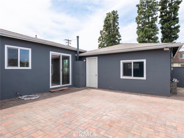 Image 24 of 41 For 14808 Condon Avenue