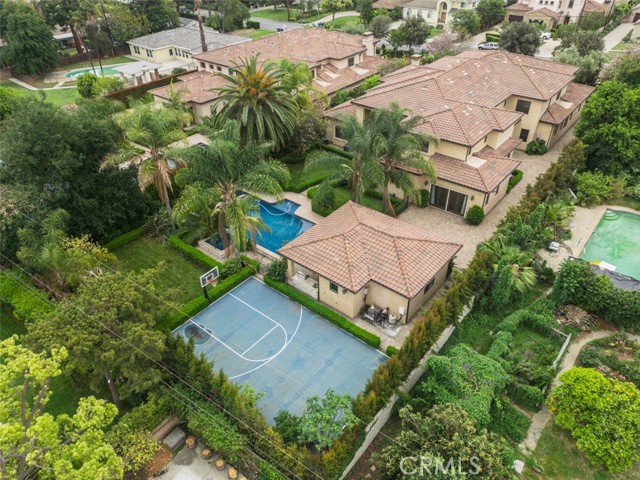 271 W Le Roy Avenue, Arcadia CA: https://media.crmls.org/medias/4b426e72-49bf-4174-b33d-6f5876402c42.jpg