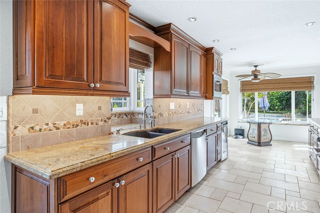 Detail Gallery Image 17 of 53 For 4372 Rainier Ct, Chino,  CA 91710 - 3 Beds | 2/1 Baths