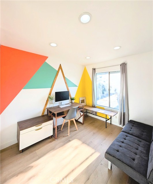 Detail Gallery Image 14 of 29 For 2345 Highbury Ave #22,  Los Angeles,  CA 90032 - 2 Beds | 1 Baths