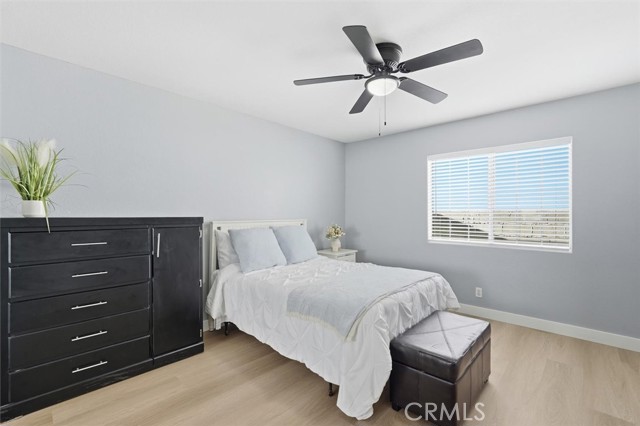 Detail Gallery Image 14 of 47 For 5017 W 118th Pl, Hawthorne,  CA 90250 - 5 Beds | 3 Baths