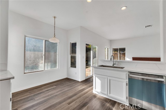 Detail Gallery Image 30 of 63 For 4314 Tornado, Palmdale,  CA 93552 - 3 Beds | 3 Baths