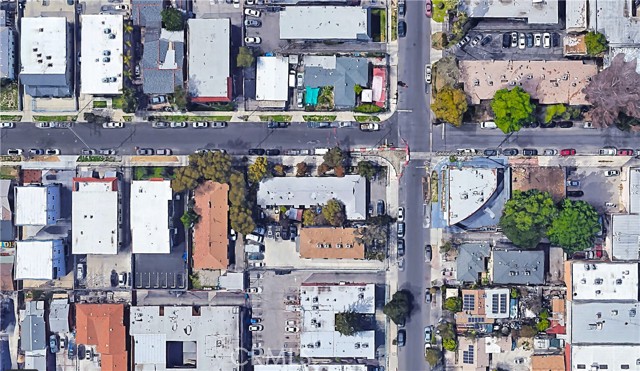 6944 Radford Avenue, North Hollywood CA: https://media.crmls.org/medias/4b48732d-58a4-4211-b84e-9df71b918ae6.jpg