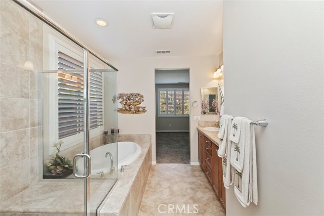 Detail Gallery Image 21 of 32 For 25226 Pacific Crest, Corona,  CA 92883 - 3 Beds | 3/1 Baths