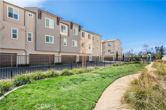 7123 Ryder Lane, Gardena CA: https://media.crmls.org/medias/4b48ea92-7bf1-41bd-b479-b872a0e32f77.jpg