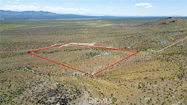 Detail Gallery Image 10 of 16 For 2 Miles, Adelanto,  CA 92301 - – Beds | – Baths