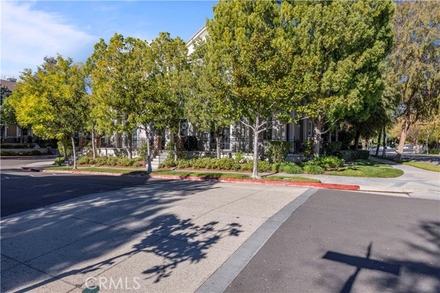 23402 Brookdale Lane, Valencia CA: https://media.crmls.org/medias/4b491e93-7ecc-4507-834e-fbe618133460.jpg