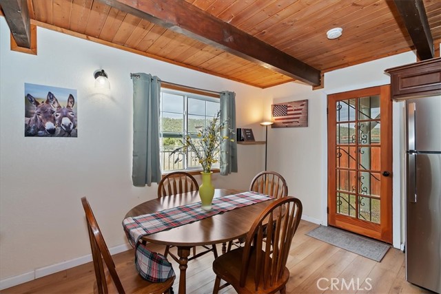 Detail Gallery Image 6 of 22 For 800 C Ln, Big Bear City,  CA 92314 - 2 Beds | 1/1 Baths