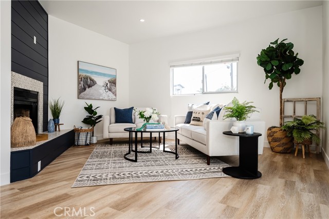 1101 High Lane, Redondo Beach, California 90278, 3 Bedrooms Bedrooms, ,2 BathroomsBathrooms,Residential,Sold,High,SB22142455