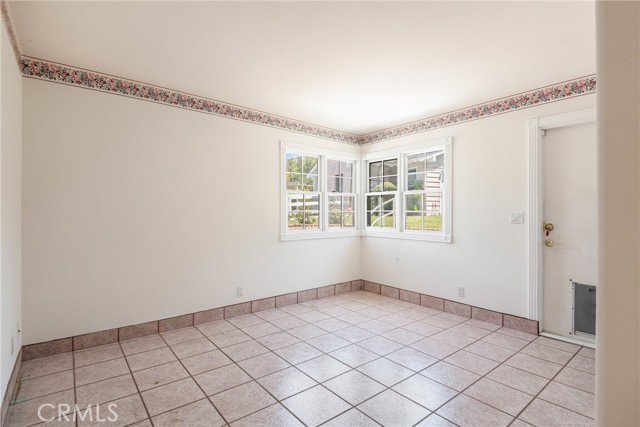 Main level Suite