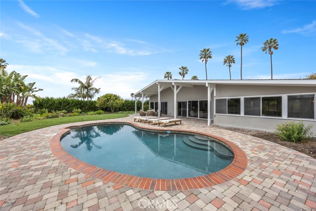 Detail Gallery Image 9 of 30 For 30214 Cartier Dr, Rancho Palos Verdes,  CA 90275 - 4 Beds | 2/1 Baths