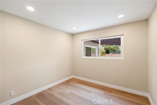 Detail Gallery Image 7 of 62 For 1421 E Turin Ave, Anaheim,  CA 92805 - 3 Beds | 2 Baths
