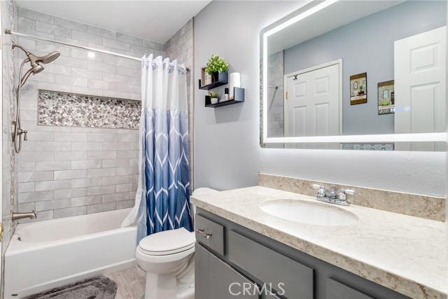 Detail Gallery Image 13 of 19 For 9306 Mesa Verde Dr #D,  Montclair,  CA 91763 - 2 Beds | 1/1 Baths