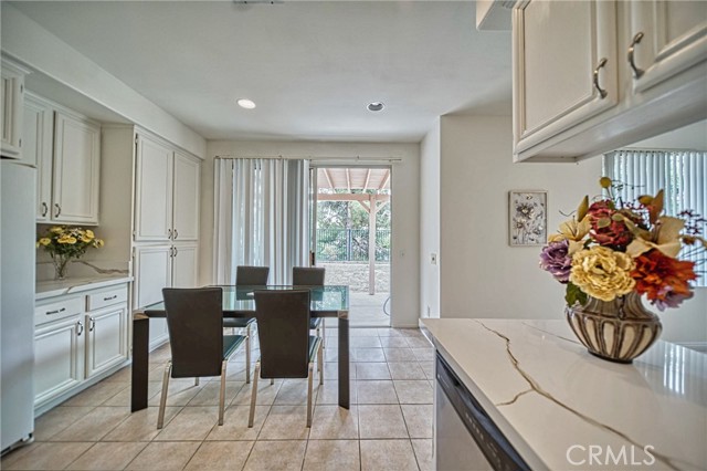 Detail Gallery Image 16 of 46 For 33441 Warwick Hills Rd, Yucaipa,  CA 92399 - 4 Beds | 2/1 Baths