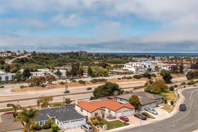 Detail Gallery Image 32 of 33 For 140 Irish Way, Pismo Beach,  CA 93449 - 3 Beds | 2 Baths