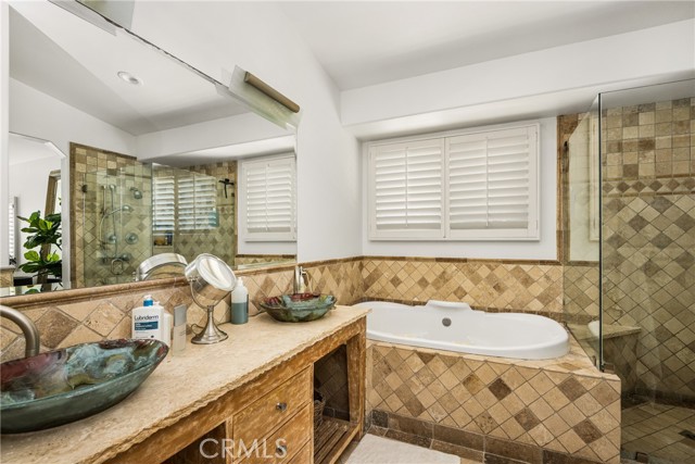 Detail Gallery Image 39 of 63 For 2281 Orchard Dr, Newport Beach,  CA 92660 - 3 Beds | 3 Baths