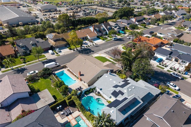 Detail Gallery Image 70 of 74 For 11348 Barbi Ln, Los Alamitos,  CA 90720 - 4 Beds | 2/1 Baths