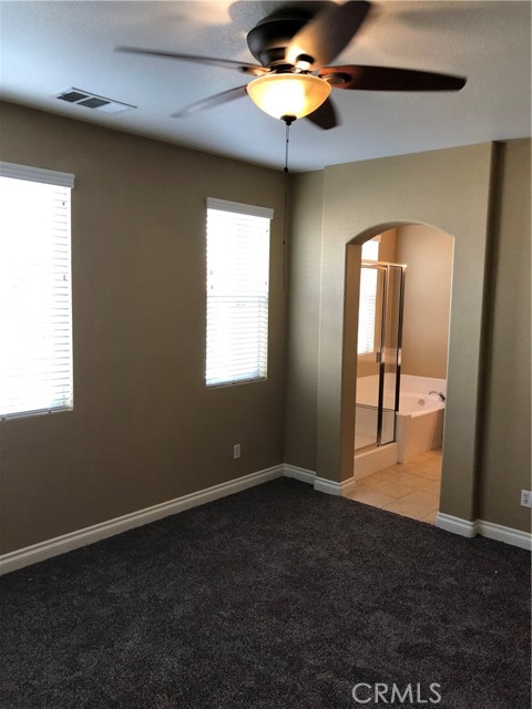 Detail Gallery Image 17 of 44 For 25056 Driftoak, Murrieta,  CA 92562 - 3 Beds | 2/1 Baths