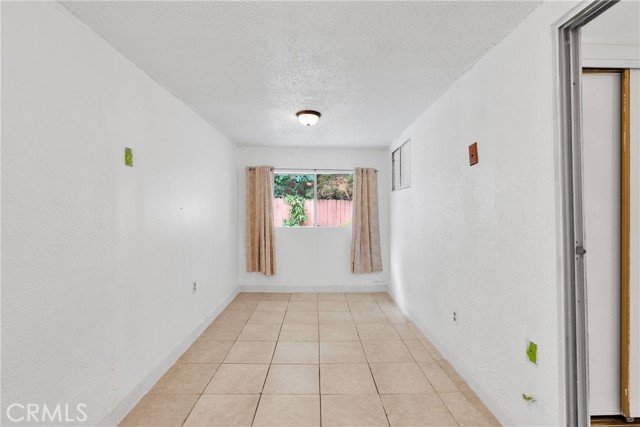 470 E Home Street, Long Beach CA: https://media.crmls.org/medias/4b4e7c58-1e67-4f9c-a001-5a7c97ac5c3e.jpg