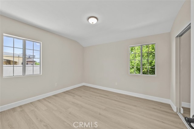 Detail Gallery Image 13 of 32 For 13358 Blythe St, North Hollywood,  CA 91605 - 3 Beds | 2/1 Baths