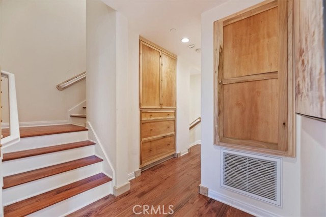 8119 W Preserve, Chino CA: https://media.crmls.org/medias/4b4f3b3d-fc1c-42d4-b938-811d27945051.jpg