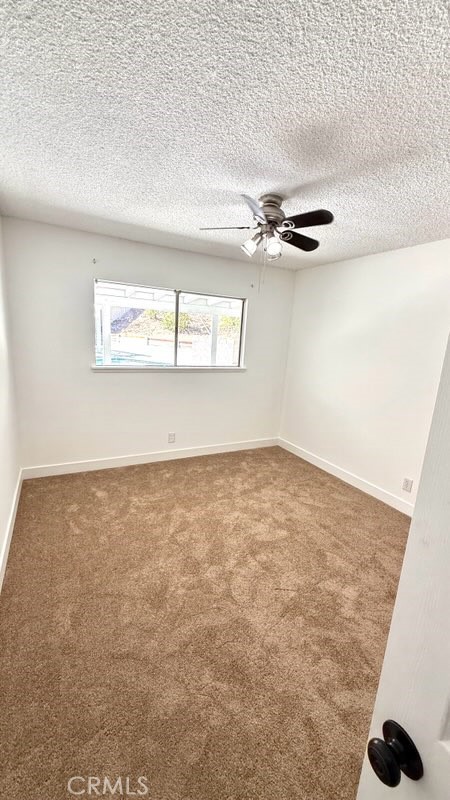 Detail Gallery Image 32 of 34 For 134 W Broadbent, Riverside,  CA 92507 - 4 Beds | 3 Baths