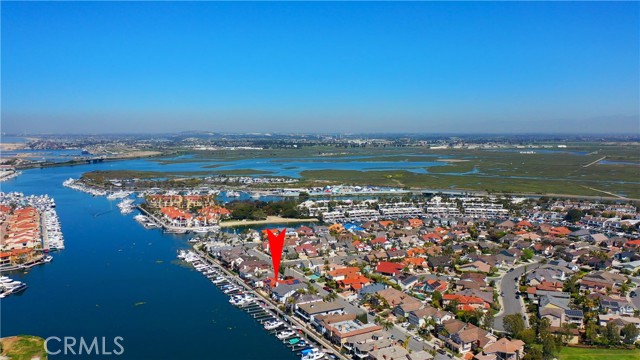 3372 Venture Drive, Huntington Beach CA: https://media.crmls.org/medias/4b503871-e51f-41e1-866d-a0c0a1c291fc.jpg
