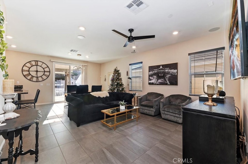 MLS #IV25268957 image #5