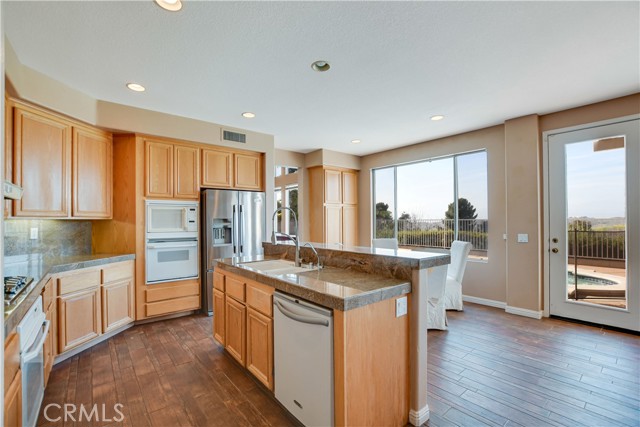 Image 18 of 54 For 1490 Rancho Hills Drive
