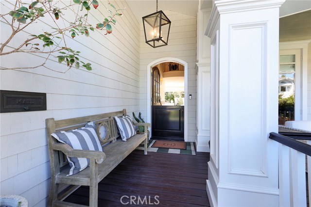 Detail Gallery Image 2 of 28 For 1949 Port Seabourne, Newport Beach,  CA 92660 - 5 Beds | 4 Baths