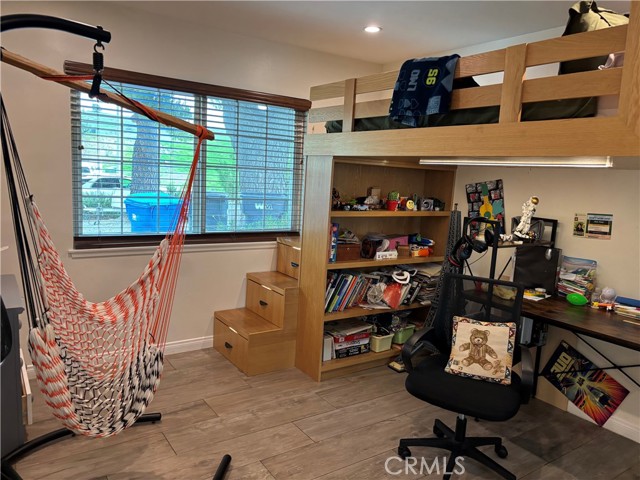 Detail Gallery Image 26 of 52 For 27069 Helmond Dr, Calabasas,  CA 91301 - 6 Beds | 4/1 Baths