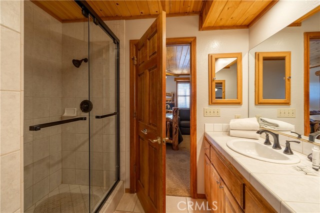 Detail Gallery Image 23 of 44 For 42690 Edgehill Pl, Big Bear Lake,  CA 92315 - 3 Beds | 2 Baths