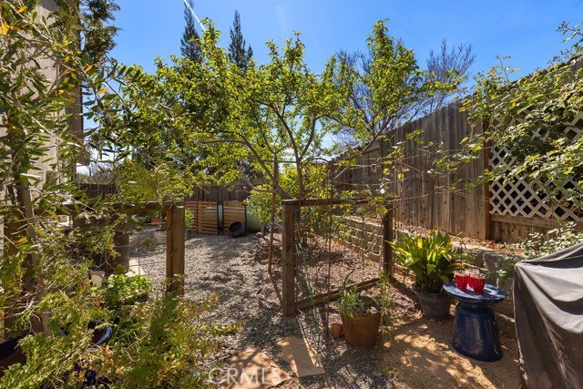 Detail Gallery Image 31 of 39 For 5212 Honey Rock Ct, Oroville,  CA 95966 - 5 Beds | 3 Baths